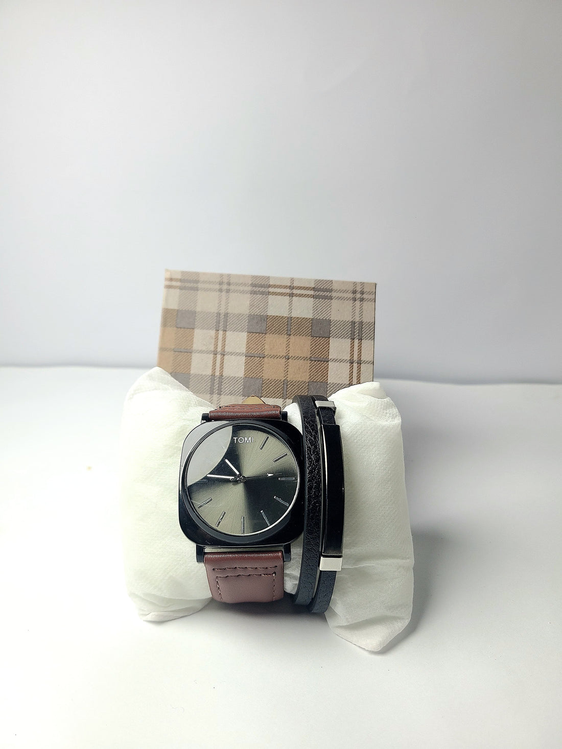 Elegant Business Class Watch with bracelet